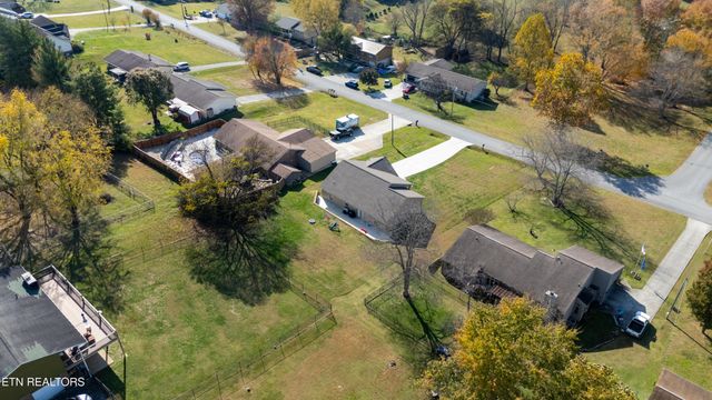 241 Huntington Lane, Kodak, TN 37764