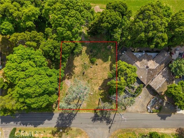 2748 Buckingham Dr, Kelseyville, CA 95451