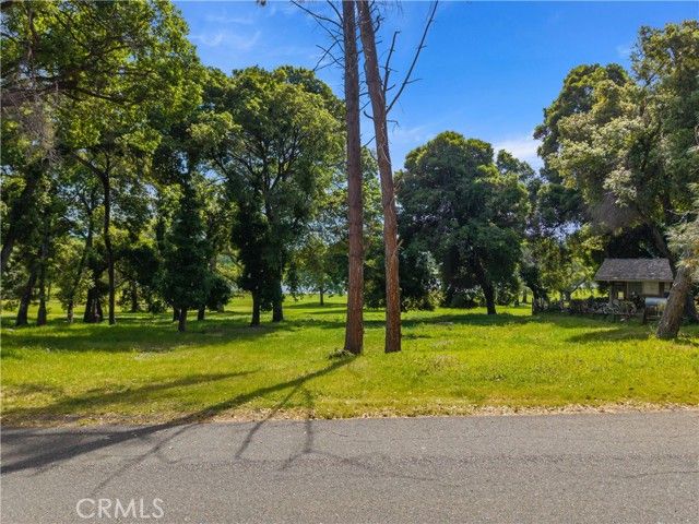 2748 Buckingham Dr, Kelseyville, CA 95451