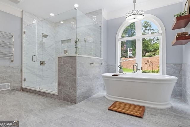 9370 Bluffwind Chase, Roswell, GA 30076
