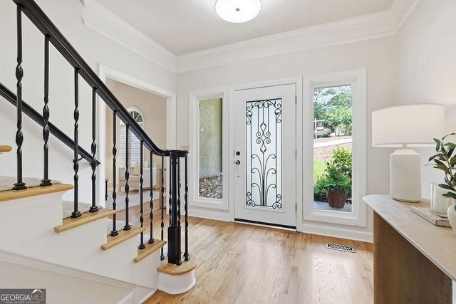 9370 Bluffwind Chase, Roswell, GA 30076