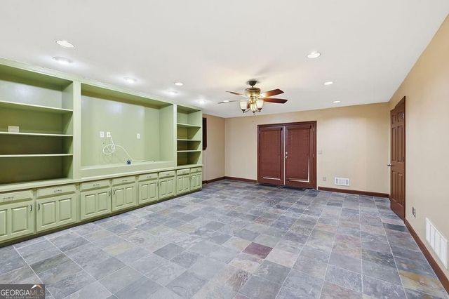 9370 Bluffwind Chase, Roswell, GA 30076
