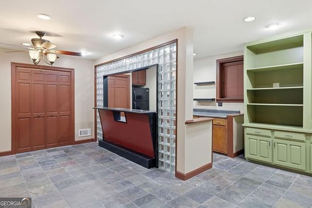 9370 Bluffwind Chase, Roswell, GA 30076