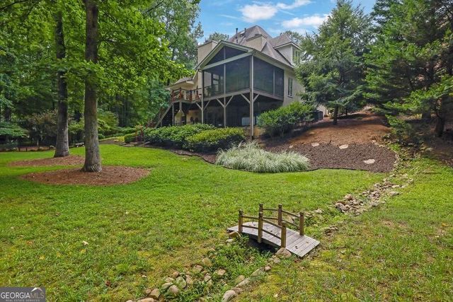 9370 Bluffwind Chase, Roswell, GA 30076
