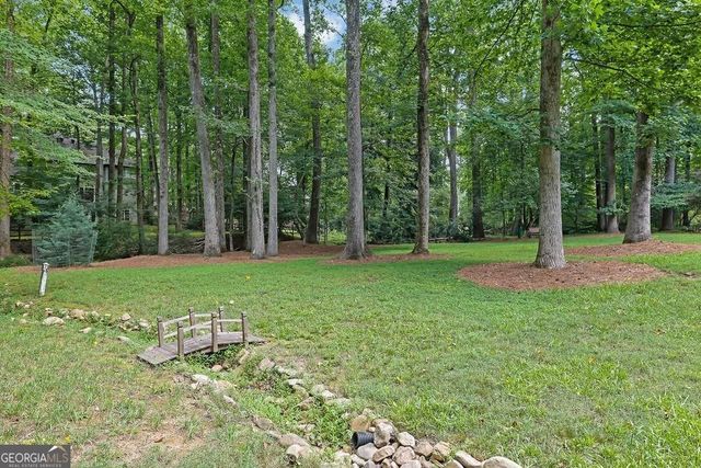 9370 Bluffwind Chase, Roswell, GA 30076