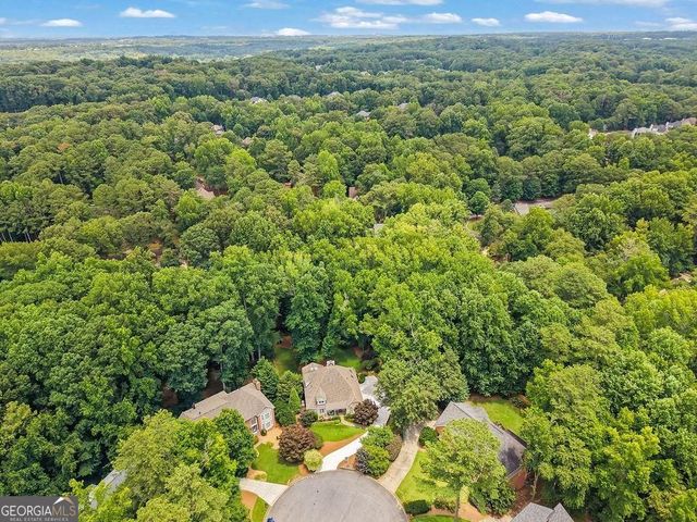 9370 Bluffwind Chase, Roswell, GA 30076
