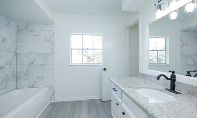1526 Big Horn Drive, Houston, TX 77090