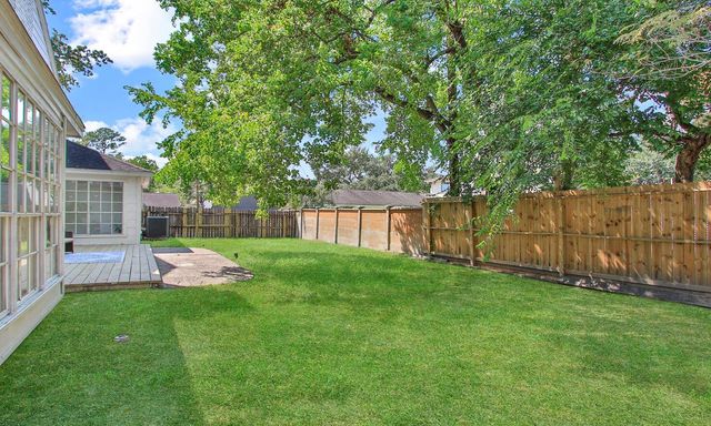 1526 Big Horn Drive, Houston, TX 77090