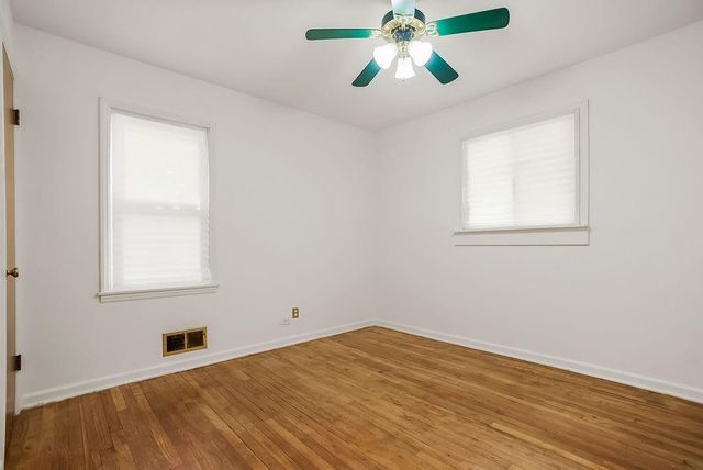 8509 Wornall Road, Kansas City, MO 64114