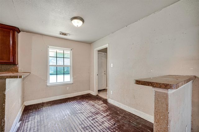 4310 Dacca Drive, Houston, TX 77047