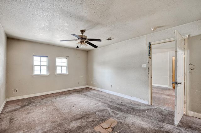 4310 Dacca Drive, Houston, TX 77047