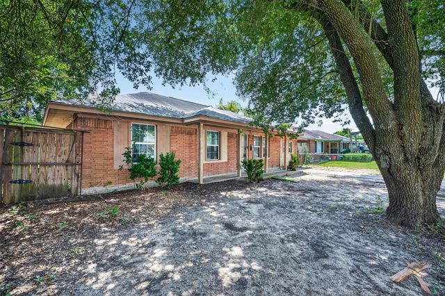 4310 Dacca Drive, Houston, TX 77047