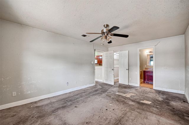 4310 Dacca Drive, Houston, TX 77047