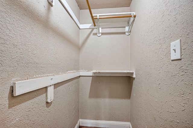 4310 Dacca Drive, Houston, TX 77047