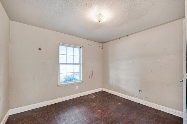 4310 Dacca Drive, Houston, TX 77047