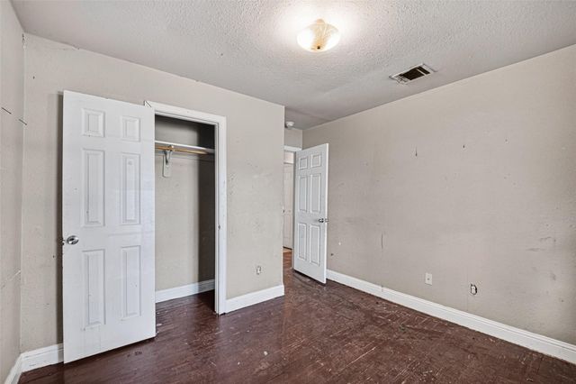 4310 Dacca Drive, Houston, TX 77047