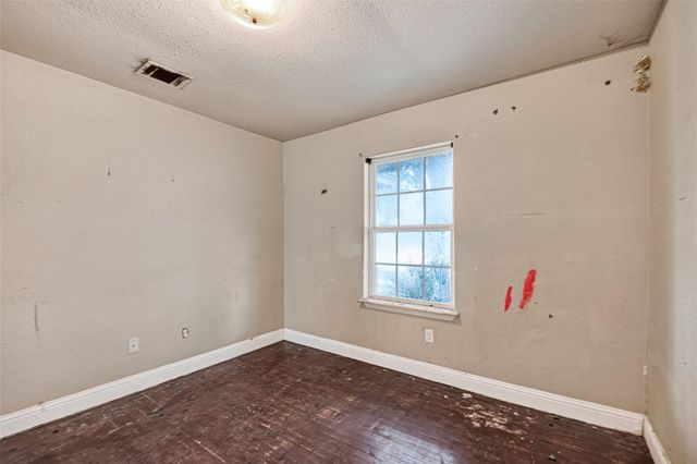 4310 Dacca Drive, Houston, TX 77047