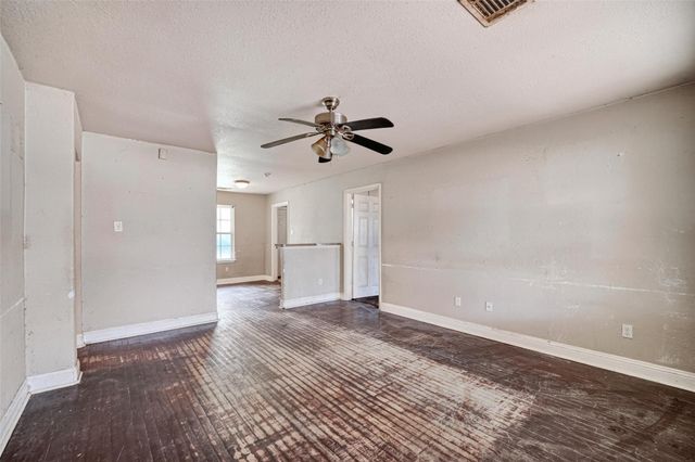 4310 Dacca Drive, Houston, TX 77047