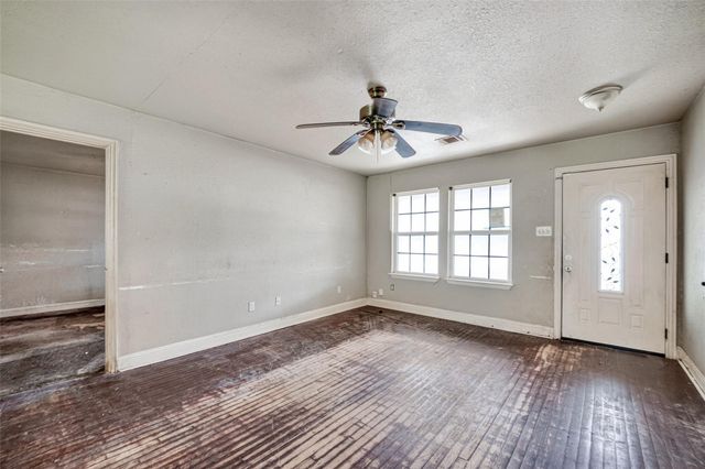 4310 Dacca Drive, Houston, TX 77047