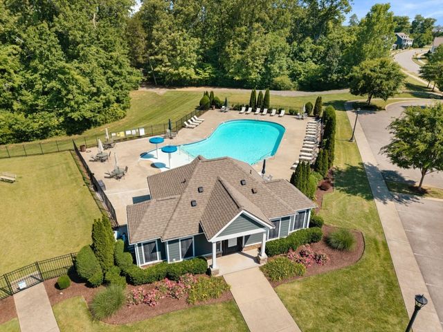 6430 Hickory Bell Dr, Murfreesboro, TN 37128