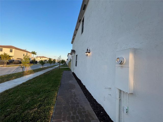 23011 SW 131st Ave 23011, Miami, FL 33170