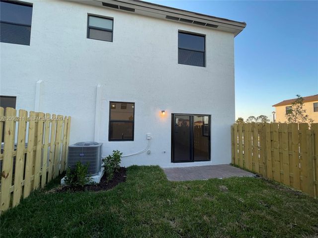 23011 SW 131st Ave 23011, Miami, FL 33170