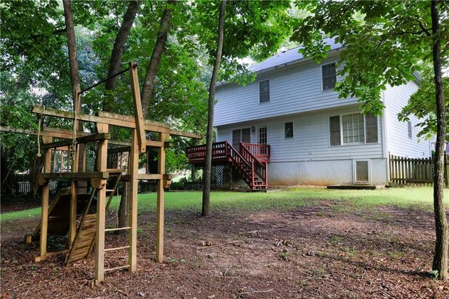 220 Creekwood Trail, Fayetteville, GA 30214