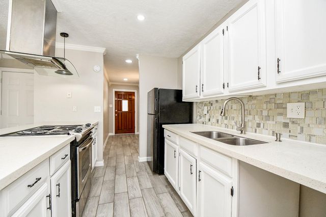 14646 Dartwood Drive, Houston, TX 77049