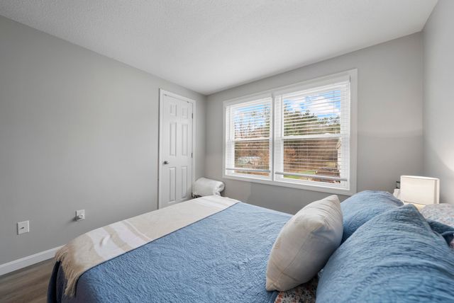 798 Court St Apt G, Keene, NH 03431