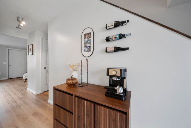 798 Court St Apt G, Keene, NH 03431