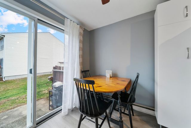 798 Court St Apt G, Keene, NH 03431