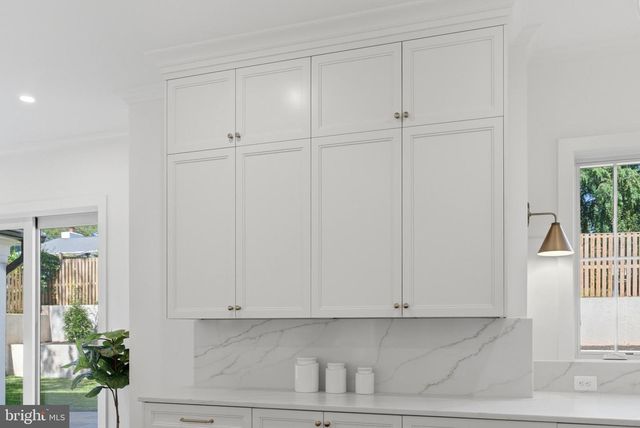 7705 HOLIDAY TER, Bethesda, MD 20817