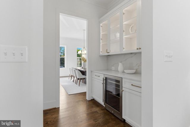 7705 HOLIDAY TER, Bethesda, MD 20817