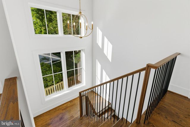 7705 HOLIDAY TER, Bethesda, MD 20817