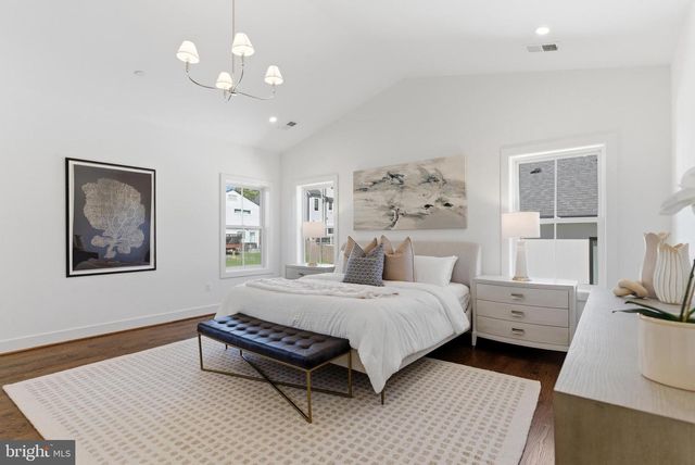 7705 HOLIDAY TER, Bethesda, MD 20817