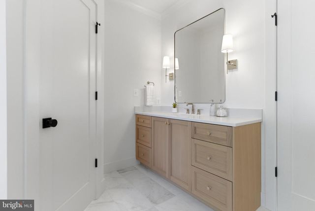 7705 HOLIDAY TER, Bethesda, MD 20817