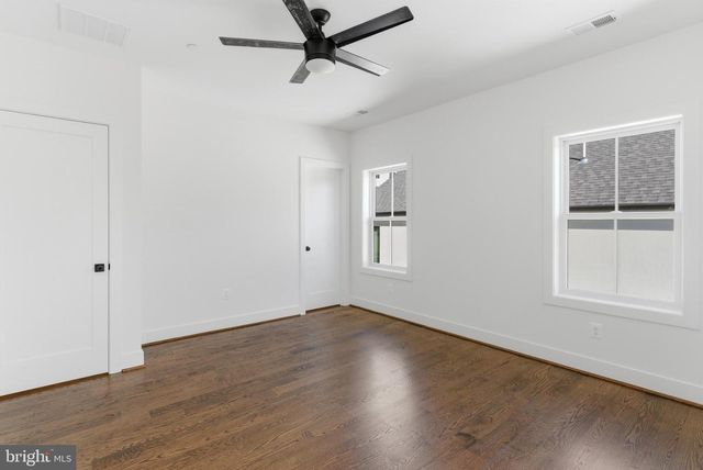 7705 HOLIDAY TER, Bethesda, MD 20817