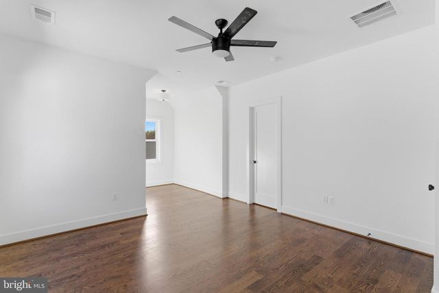 7705 HOLIDAY TER, Bethesda, MD 20817