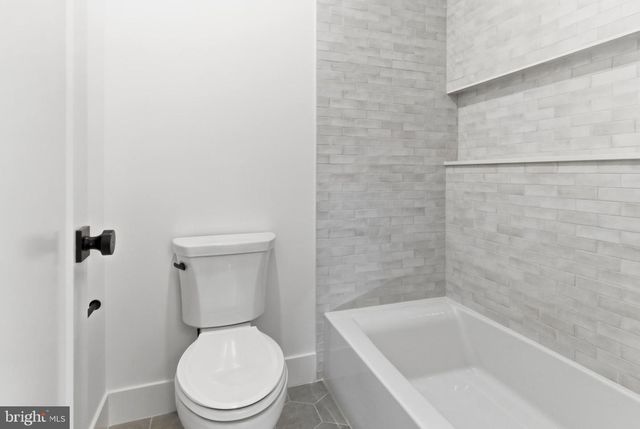 7705 HOLIDAY TER, Bethesda, MD 20817
