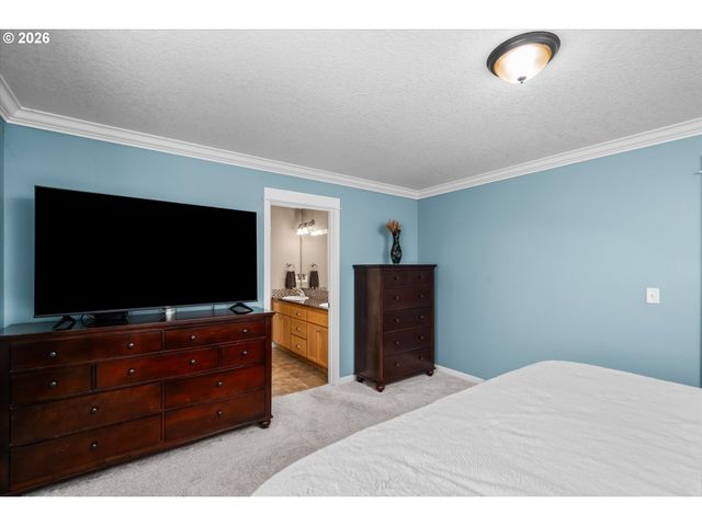 5510 TRIBUTE Way, Eugene, OR 97401