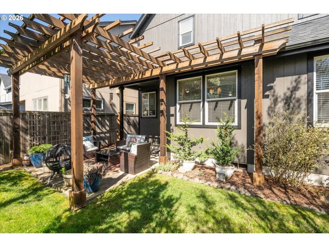 5510 TRIBUTE Way, Eugene, OR 97401