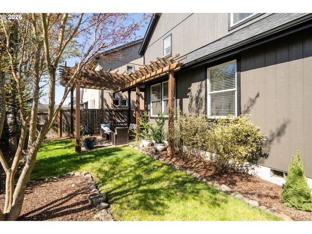 5510 TRIBUTE Way, Eugene, OR 97401