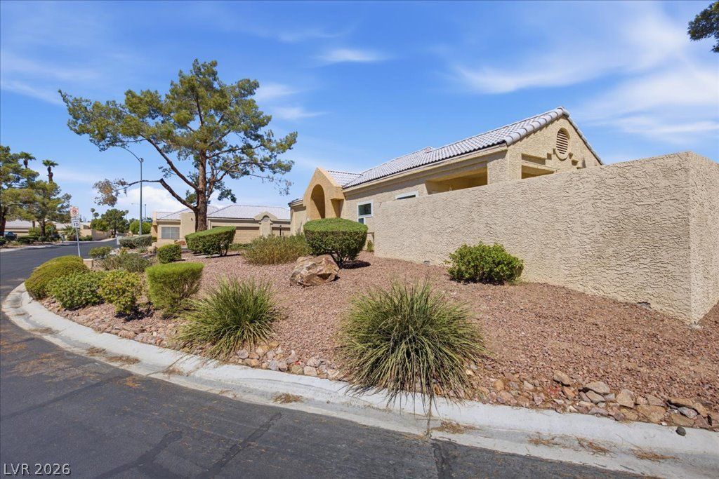 428 Wonderstone Drive 0, Las Vegas, NV 89107 — photo 3