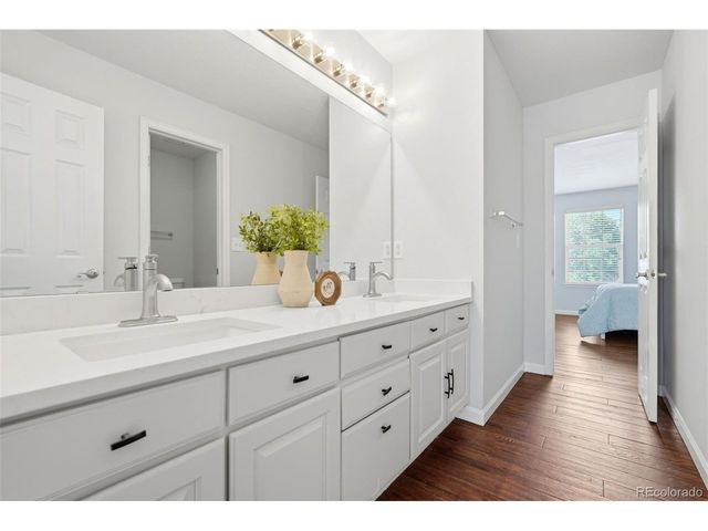 14172 W Bates Ave, Lakewood, CO 80228