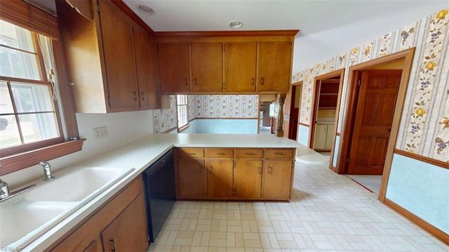 205 Meadowfield RD, Yorktown, VA 23692