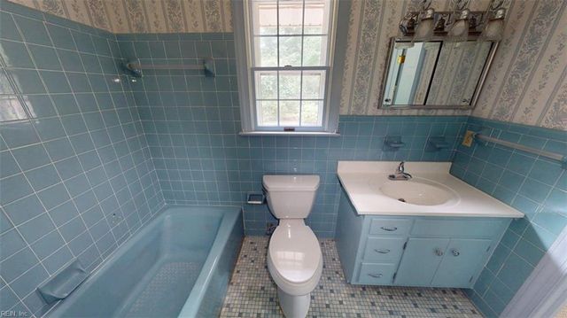 205 Meadowfield RD, Yorktown, VA 23692