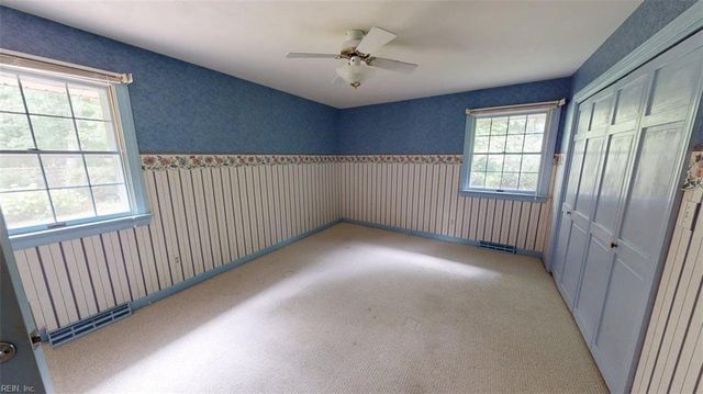 205 Meadowfield RD, Yorktown, VA 23692