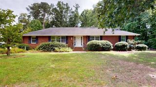 205 Meadowfield RD, Yorktown, VA 23692