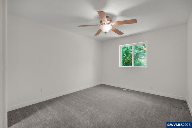 3268 Indian Wells Lp S, Salem, OR 97302