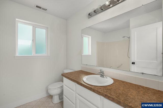 3268 Indian Wells Lp S, Salem, OR 97302